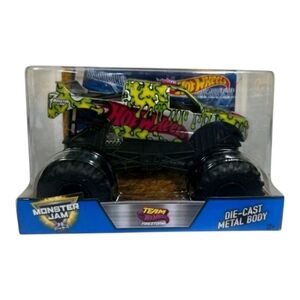 Hot Wheels Monster Jam Team Hot Wheels Firestorm Truck